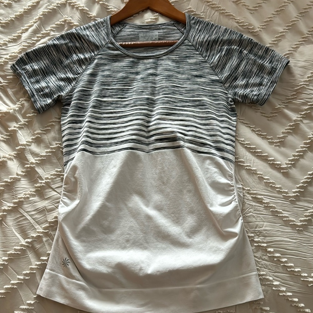 Athleta top